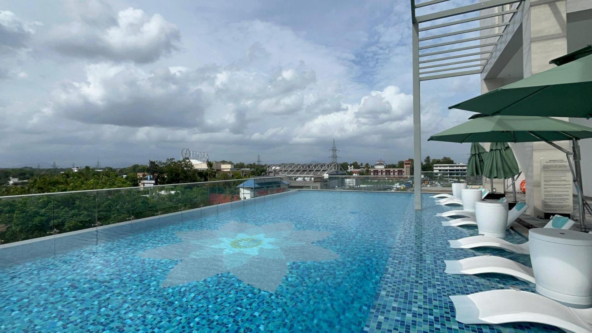 Taj Cochin International Airport, Kerala Hotel Kochi Exterior photo