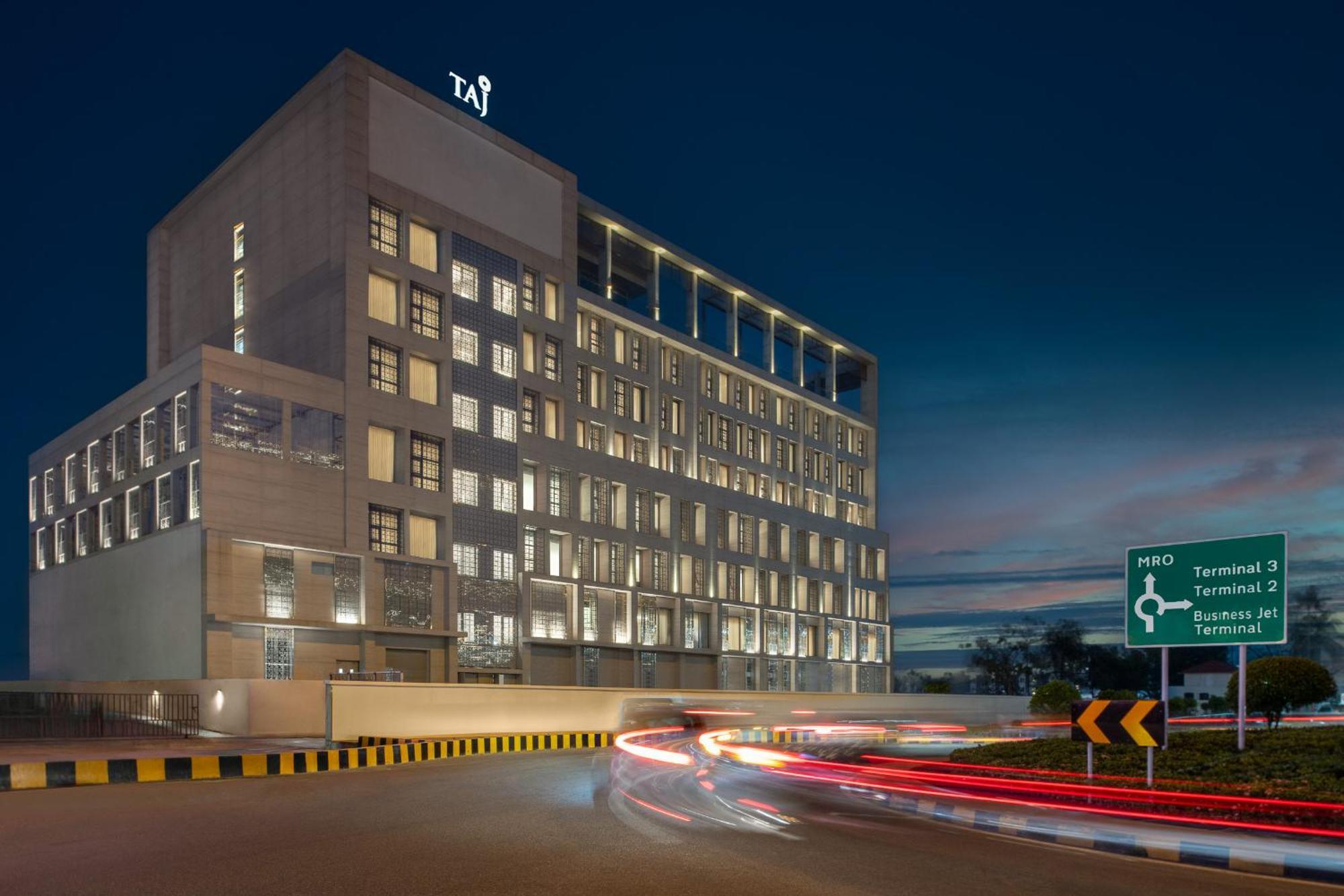 Taj Cochin International Airport, Kerala Hotel Kochi Exterior photo